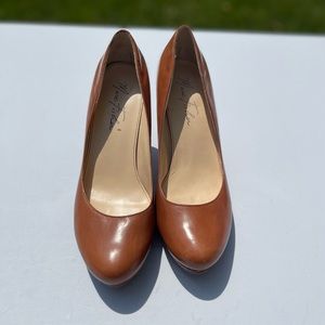 Marc Fisher Tan Heels - 7.5